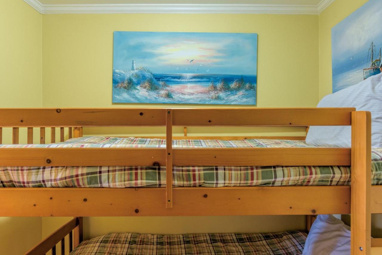 Tiki 332 Apartment Саут Падре Алънд Екстериор снимка